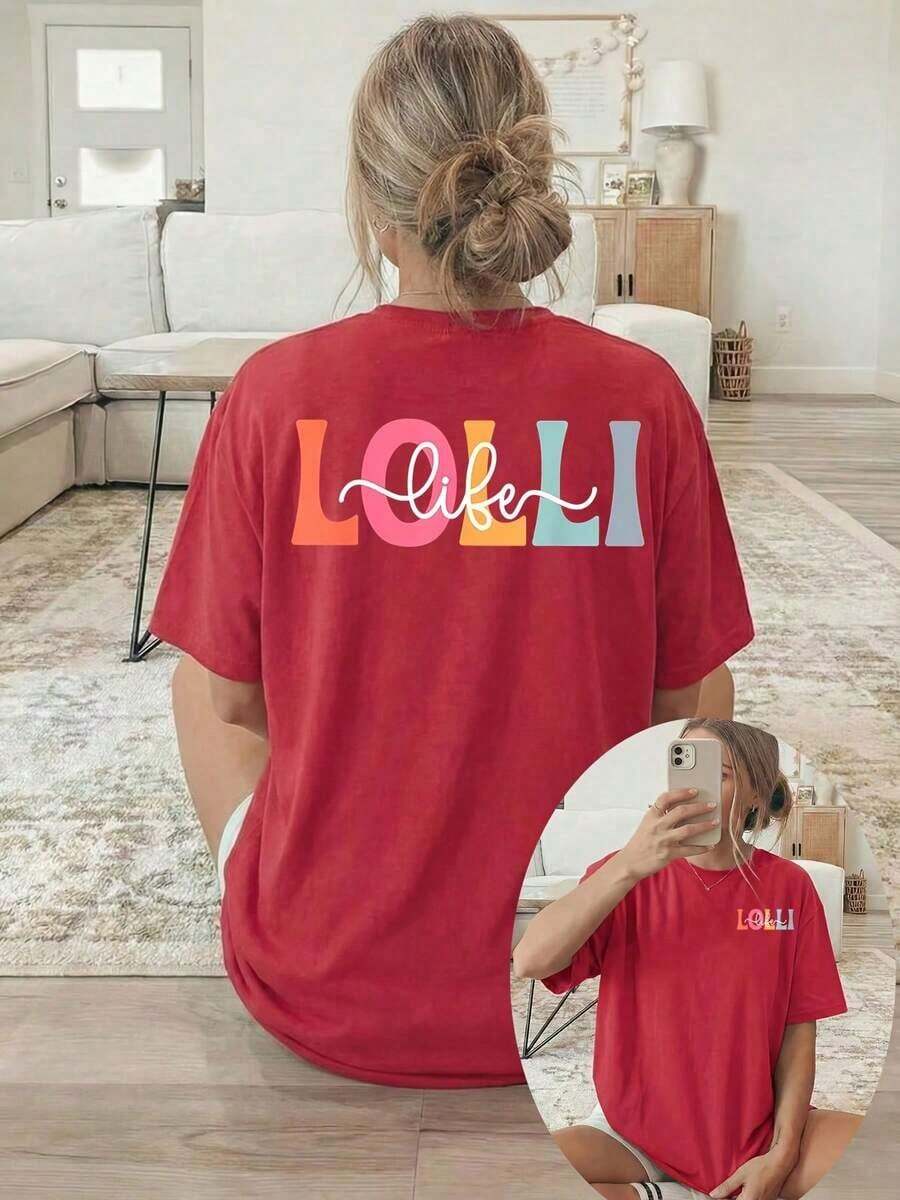 This Casual Women's Short-Sleeved T-Shirt, Ideal For Spring And Summer, Features A Crew Neck With A Colorful 'LOLLI' Print Combined With A Hand-Lettered 'Life' Design, Making It Suitable For Comfortable Year-Round Wear. Made From 100% Cotton, It's A Great Gift For Mother's Day, Nurses' Day, Or As Part Of A World Cup Wardrobe. The Crew Neck With Its Simple Lettering Print Makes It A Perfect Wardrobe Staple. The Fabric Is Soft And Drapes Beautifully. High Quality. - 紅色 - 查看 1