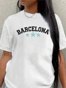 This Lightweight And Durable Short-Sleeved T-Shirt, Featuring A Barcelona Print And Design, Is Perfect For Wearing At Home, In A Restaurant, Or Outdoors, Offering A Comfortable Everyday Wear Experience. Casual Blouse For Women - 白色 - 查看 1