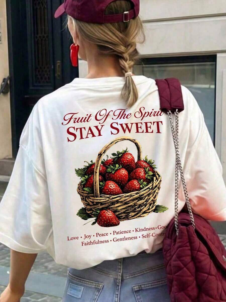Women's Short Sleeve T-Shirt With Strawberry Basket And Letter Print, Round Neck, American Vintage Style, Casual, For Summer, White OM5F - 白色 - 查看 1