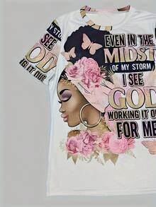 Plus Size - Plus Size, Women's Christian Faith-Inspired T-Shirt With Bible Verse "Even In The Midst Of My Storm I See God Working In My Favor" - Soft And Breathable Casual Short Sleeve Crew Neck Top, Inspirational Letter Print And Floral Design For Sp - 白色 - 查看 5