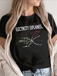 Under The Radar Lightweight Short-Sleeve T-Shirt Designed For Science Lovers, With A Design Explaining Electricity. Perfect For Casual Outings At Home Or Work, It Features Diagrams Of Volts, Ohms, And Amps. It Offers A Comfortable Fit: A Unisex Short-Sleeve Crew Neck T-Shirt Made Of Loose-Fitting Cotton With An Urban Vintage Style. - 黑色 - 查看 1