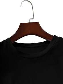 Women's Nana Football Player Design T-Shirt - 180g Double-Sided Brushed Design, Casual Crew Neck, Short Sleeves, Lightweight And Breathable, Suitable For Football Fans, Spring/Summer Casual Wear, Football T-Shirt, Fan Merchandise, Stylish, Comfortable Fit, Fan Apparel. - 黑色 - 查看 3