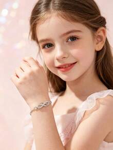 1pc S925 Sterling Silver Mobius Loop Bracelet, Geometric Niche Design With Embedded Synthetic Cubic Zirconia, Fashionable & Exquisite Girl's Jewelry, Suitable For Daily Wear, Birthday, Holiday Or Party Gift - Infinity Symbol - View 4