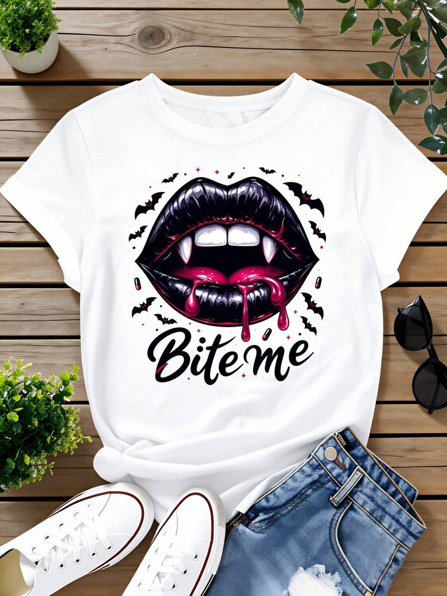 Camiseta Estampada para Mujer con Gráfico de Labios Bold y Texto Bite Me - Camiseta Casual de Manga Corta y Cuello Redondo, con Corte Relajado para Todas las Estaciones, Perfecta para Uso Diario y Atuendos de Vacaciones (Lavable aáquina). - Blanco - Ver 1