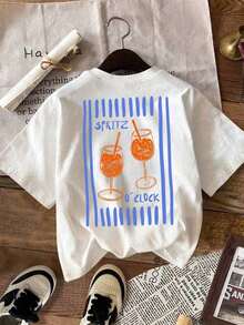 Camiseta de manga corta con cuello redondo y estampado gráfico "Spray Moment" en color blanco, talla grande, tela cómoda y elástica, estilo casual. - Blanco - Ver 3