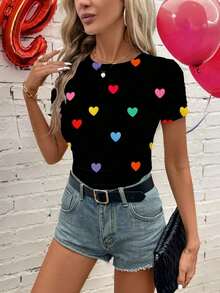 Camiseta de manga corta ajustada con cuello redondo y diseño minimalista de corazón, adecuada para primavera/verano, ropa de San Valentín, Día de San Valentín, uso casual - Multicolor - Ver 3