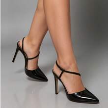 Open Heel Pump With Strap 11cm Heel Angela Galvão - Negro - Ver 2