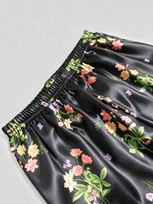 Bộ đồ ngủ 2 món cho bé gái tuổi teen, áo ngắn tay và quần đùi in hoa màu đen - Nhiều màu - Xem 9