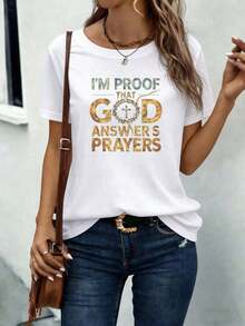 I Am Proof Of God's Answer To Prayer, Short Sleeve T-Shirt With Cross Print - An Inspirational Christian Faith T-Shirt For Women, A Casual Sweater With A Religious Cross Design, Made Of Soft, Breathable, Medium-Stretch Fabric, Machine Washable, Perfect For Everyday Wear, Church, Bible Study, Or Casual Wear In Spring, Summer, And Autumn. - 白色 - 查看 1