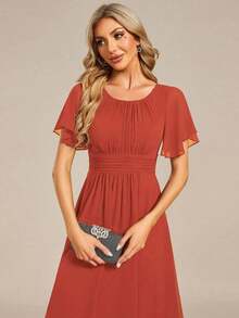 Vestido de dama de honor de gasa con pliegues y mangas con volantes, vestido de noche elegante para invitados de boda en primavera - Naranja Quemada - Ver 3