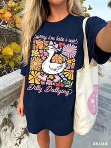 Short-Sleeve T-Shirt. Sorry I'm Late, I Was Wasting Time. Casual Short-Sleeve T-Shirt With A Crew Neck And Goose Print For Moms, Loose Fit, Bohemian Style. Casual Short-Sleeve T-Shirt With A Floral Print, Spring/Summer Style. 100% Cotton - 藍色 - 查看 3