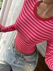 Camiseta ajustada de mujer de cuello redondo de manga larga con pliegues en unicolor, adecuada para las temporadas de verano, otoño/invierno y primavera casual - Rosa Fucsia - Ver 4