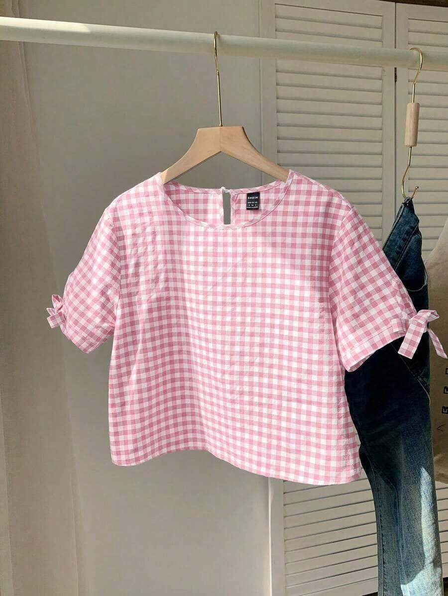 Top con espalda con abertura y puños con nudo en estampado de cuadros azul y blanco para salidas de verano - Rosa - Ver 1