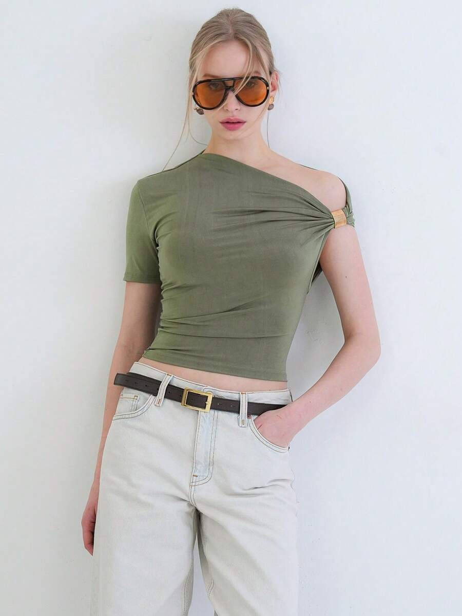 ASİMETRİK YAKA DRAPELİ OMUZ AKSESUARLI SANDY BLUZ - Mint Green - View 1