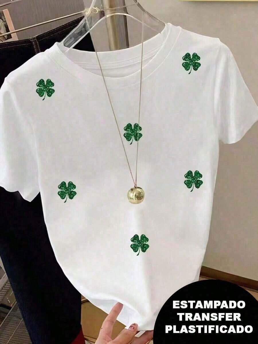 This Sweatshirt Features A Small Green Shamrock Design With A Shimmering Visual Effect, Which Is Actually A Printed Pattern. It Adopts A Classic St. Patrick's Day Style. Designed With A Crew Neck And Short Sleeves, It's Casual And Fashionable, Perfect For Everyday Wear. Loose And Comfortable With An Eye-Catching Look, It's Full Of Modern Charm And Is Undoubtedly Your Ideal Choice. - 白色 - 查看 1