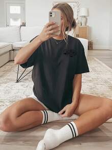 Women's Short-Sleeved Crew Neck T-Shirt, Personalized [Double-Sided Print], Suitable For All Seasons, Comfortable, With Five Cartoon Puppy Designs And English Text, Versatile Clothing, Comfortable Material, Short-Sleeved T-Shirt, For Fashion Enthusiasts - Unisex Urban Vintage Style Loose Cotton T-Shirt. - 黑色 - 查看 3