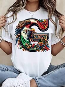 Camiseta de manga corta con diseño de la bandera del águila mexicana y la letra G, multicolor, con el emblema nacional mexicano y patrón floral, para uso casual y eventos culturales. - Blanco - Ver 7