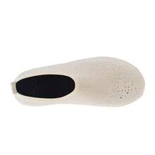 aikwd Unisex Rhinestone Waterproof Shoes, Shiny Non-Slip Water Socks, Quick-Dry Barefoot Swimming Shoes, Suitable For Beach, Yoga, Pool And Outdoor Activities - Beige - View 4