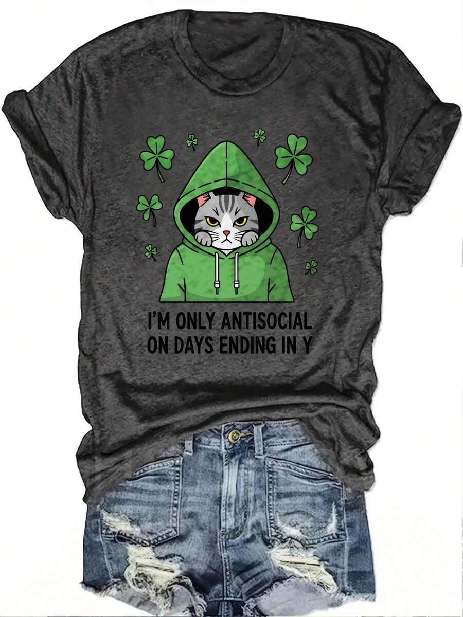 Nueva camiseta de manga corta con cuello redondo para mujer, estampada con un gato con capucha sosteniendo un trébol, suave y elástica, de estilo casual, lavable a máquina, cómoda para todas las estaciones. NF2W - Gris Oscuro - Ver 1