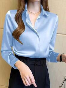 Camisa de manga larga de unicolor elegante para mujer - Blusa de cuello clásico no transparente, tela premium para primavera, verano y otoño, versátil para uso casual y profesional, lavable a máquina/limpieza en seco, diseño estilizado, textura refinada - azul cielo - Ver 2