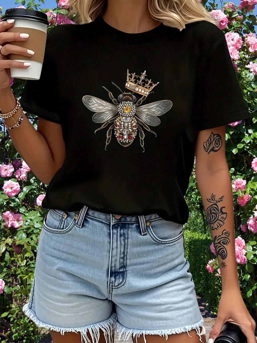 Limited Time Offer, Limited Quantities, Flash ! Women's Casual Shirts, Women's Polyester T-Shirts, Elegant Shirts. Elegant Women's T-Shirts: Comfortable And Skin-Friendly. Crown And Insect Print. - 黑色 - 查看 1