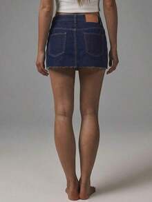 Minifalda de mezclilla con borde crudo y cintura baja, básica, de invierno, linda, de uso casual, de calle, elegante, para festivales de verano - Azul - Ver 2
