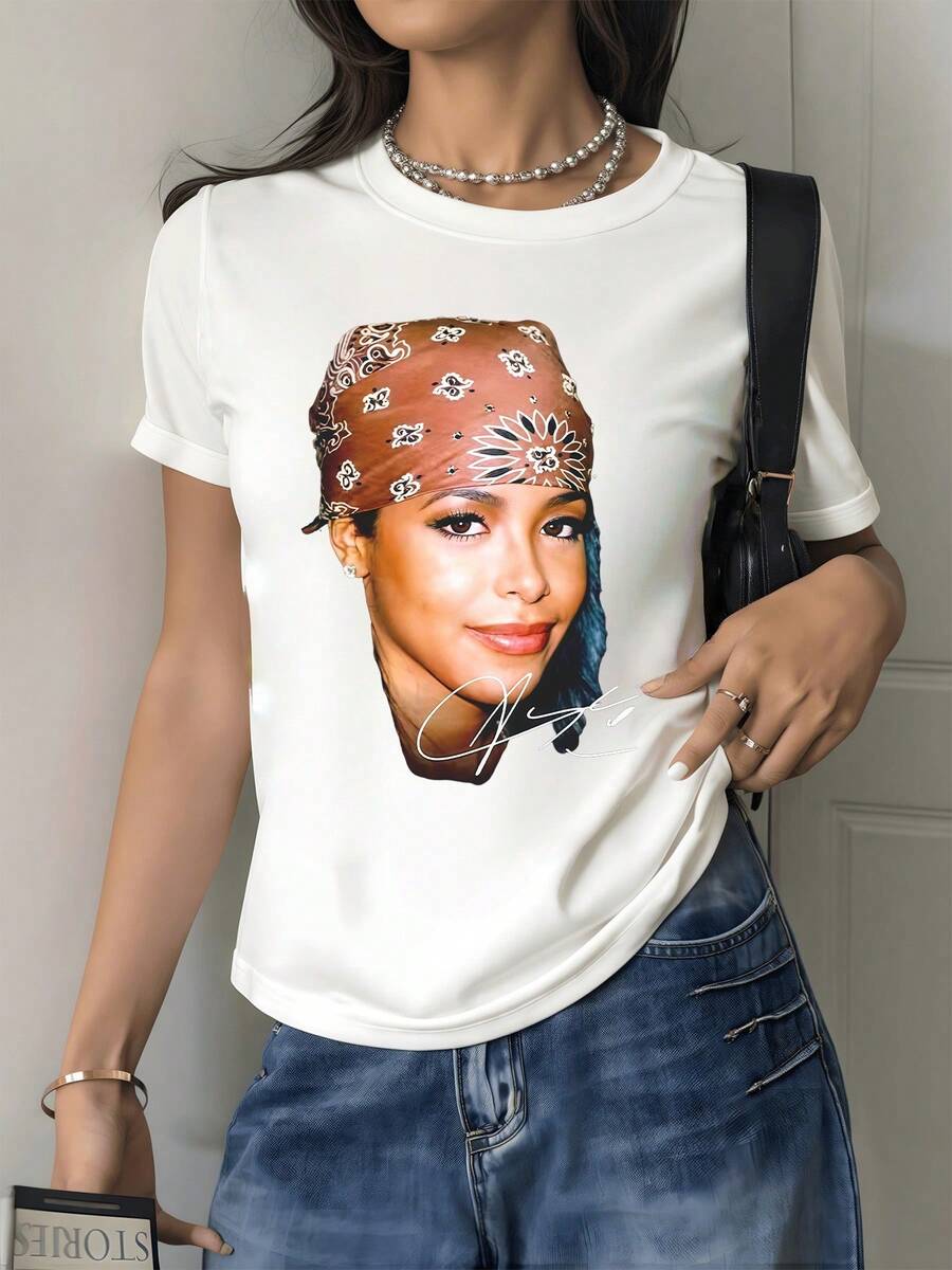 Artistic Figure Showing A Face With A Red Scarf Full Of White Symbols Evoking Freedom And Feminine Strength With Soft Modern Details, Women's T-Shirt For Everyday And Casual Elegant Wear - 白色 - 查看 1