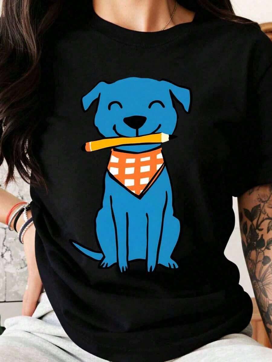 Women's T-Shirt With Graphic Design Of A Cute Blue Dog With A Pencil And Bandana, Summer Casual Wear, Funny Animal Design T-Shirt, Gift For Dog Lovers, 100% Pure Cotton, Women's T-Shirt. - 黑色 - 查看 1
