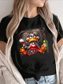 Nueva Camiseta de Moda para Mujer con Cuello Redondo, de Tejido Grueso. Esta camiseta ligera y duradera presenta un lindo estampado de pato chef, lo que la hace perfecta para uso casual en casa o como atuendo para restaurante. Tiene un divertido diseño de dibujos animados y cómoda para el uso diario. Éxito de , diseño versátil listo para el verano. - Blanco - Ver 7