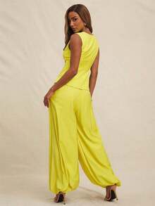 Women's Set (Top And Pants) Vest-Style Top With V-Neck And Button Closure, High-Waisted Fitted Pants With Pleats, Suitable For Office, Business, Casual, Brunch, Church, Autumn And Winter, Suitable For Office Attire - 黃色 - 查看 3