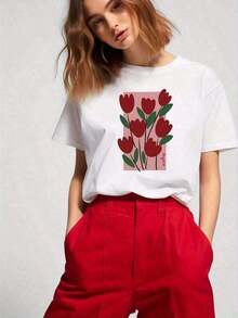 1 Piece. New Summer 2026 Collection, Women's Casual T-Shirt With Red Tulip Print - Short Sleeve, Crew Neck, Spring/Summer Collection, Vibrant Cartoon Design, Everyday T-Shirt. | Vibrant Print T-Shirt | Shiny Texture, 100% Cotton, Minimalist American Casual Graphic Print T-Shirt For Women, Short Sleeve And Crew Neck, Sizes: S–7XL; Ships In 24 Hours, 180g 100% Cotton - 白色 - 查看 7
