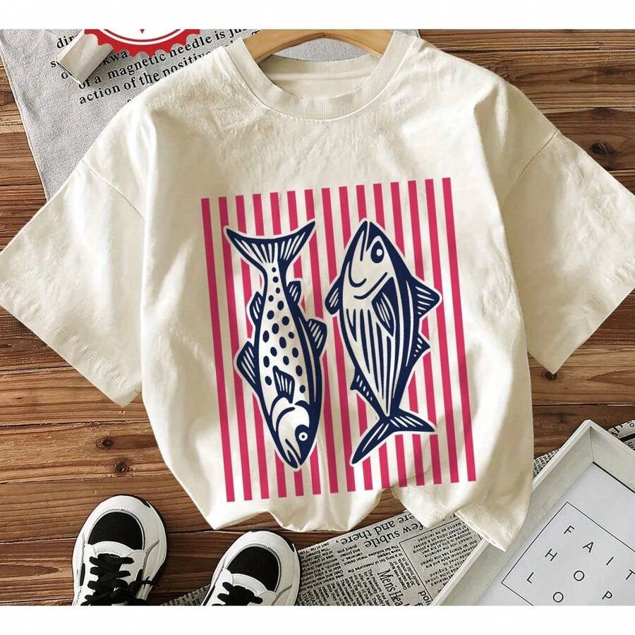 Camiseta informal para mujer con estampado de peces y rayas inspirados en el océano, cuello redondo, manga corta, ropa suave y cómoda de verano para mujer - Blanco - Ver 1