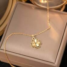 1pc High Quality Hypoallergenic 18K Gold Plated Heart Shaped Pendant Necklace For Women, Stainless Steel, Elegant, Hypoallergenic, Fashionable, Luxury, Minimalist, Suitable For Daily Wear And Gift - Type a - View 6