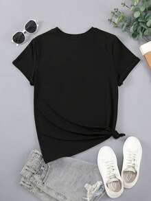 1 Piece Women's Crew Neck T-Shirt With Angel Wing Print And Y2K Slogan - Soft, Micro-Stretch, Non-See-Through Fabric, Washable, Casual Short Sleeve Top, Casual Wear, Fashion For All Seasons, Bold Graphic T-Shirt, Easy Care Clothing, Relaxed Cut, Retro Style, Comfortable Fit, Printed T-Shirt, Minimalist Style Sweatshirt For Fashion Lovers. - 黑色 - 查看 2
