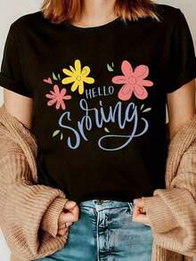 1 Piece Of Women's Short-Sleeved T-Shirt With Round Neck And Floral Print, "Hello Spring" Design, Vibrant Flowers In Yellow, Pink And Red On A Light Background, Comfortable And Casual Fit, Machine Washable. - 黑色 - 查看 1