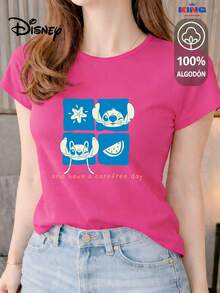 Made From 100% High-Quality Cotton, This T-Shirt Guarantees Exceptional Softness To The Touch, With A Round Neck, "Disney Stitch & Angel Carefree Day" Print, And Short Sleeves. - 玫紅色 - 查看 1