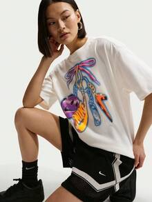 Camiseta de manga corta de ajuste holgado con estampado gráfico oversize para mujer Nike Sportswear IR7849-133 - Blanco - Ver 4