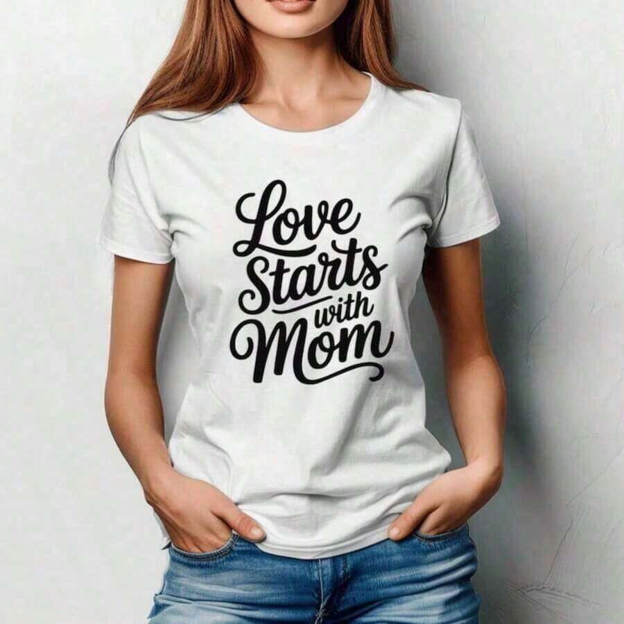 Camiseta de manga corta para mujer, ropa de mujer, conjuntos tropicales para vacaciones, camiseta El amor comienza con mamá, Día de la Madre - Blanco - Ver 1