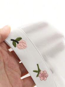 Camisa casual de verano para mujer con mangas abullonadas bordadas y cierre de botones al frente de manga corta - Blanco - Ver 6