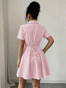 Women's Summer Shirt Dress, V-Neck, Raglan Sleeves, Crossover Waist Tie, Pink Stripes - 紅色 - 查看 2