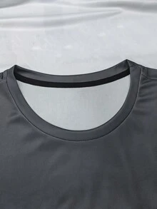 Camiseta de estilo streetwear japonés, cyberpunk, retro del milenio, techwear, cómic, anime, 100% algodón - Negro - Ver 3