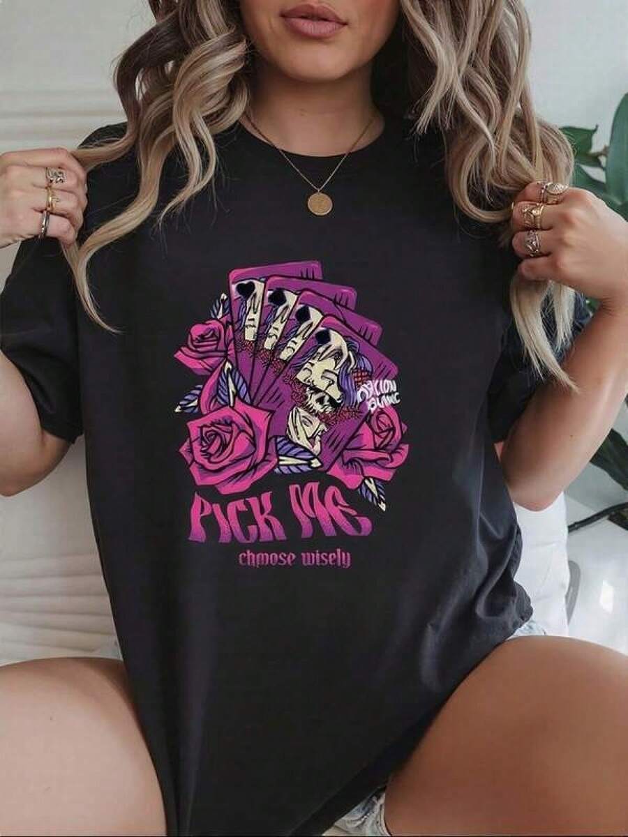 2026 new Camisetas Para Mujer Camiseta negra con estampado único de calavera y rosas, estilo casual para mujer, perfecto para salidas de ocio y eventos creativos, disponible en tallas S, M, L. Moda femenina,  contemporánea. - Negro - Ver 1