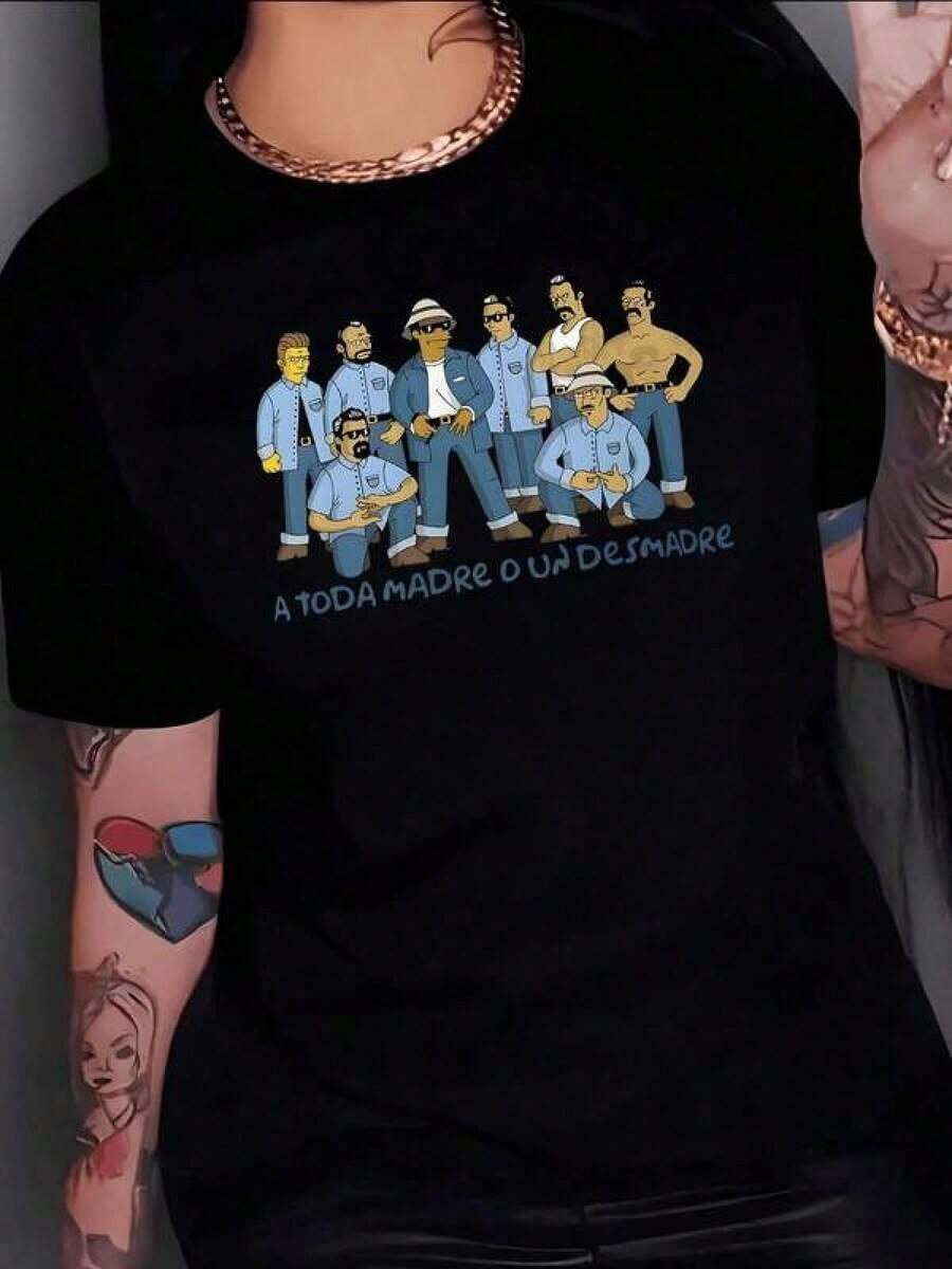 Simple And Versatile Design Women's T-Shirt. This Casual And Versatile Shirt Features A Stylish Group Of Friends, Conveying Unity, Strength, And Latin American Cultural Pride In Light Blue Tones. Perfect For Outfits And Casual Wear, Men's And Women's Clothing, St. Patrick's Day Clothes, Graphic Tees, And Summer Tops. - 黑色 - 查看 1