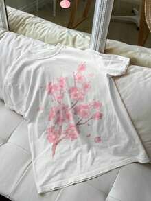 Spring And Summer Tops For Women In Japanese Style, With Cherry Blossom And Petal Design, Made Of Pure Fabric, Loose Fit, Round Neck, Short Sleeve T-Shirt, Winter Clothing For Women. - 白色 - 查看 3