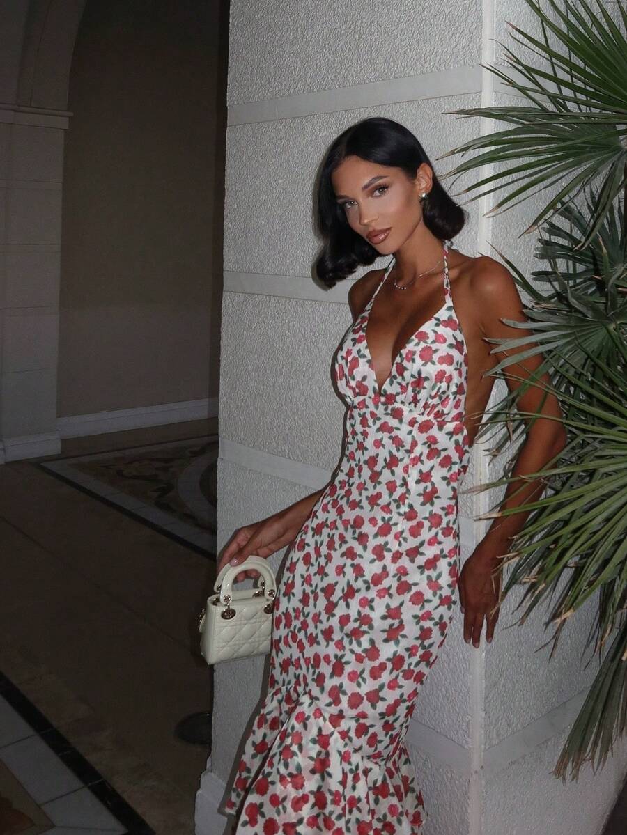 Vestido largo floral sin mangas con escote halter y espalda descubierta para mujer, elegante vestido de fiesta ajustado de gasa con bajo con abertura y capas escalonadas. - Blanco - Ver 1