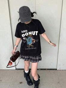 Women's T-Shirts, Spring/Summer Fashion, Short Sleeve T-Shirt With Fun Donut Print In Light Gray, Casual Loose Oversized Style, American Vintage Style For Women, Summer Black, Relaxed Style, Vintage Y2K, Casual For Vacation, Summer Sets For Women, Blouses For Women. - 黑色 - 查看 3