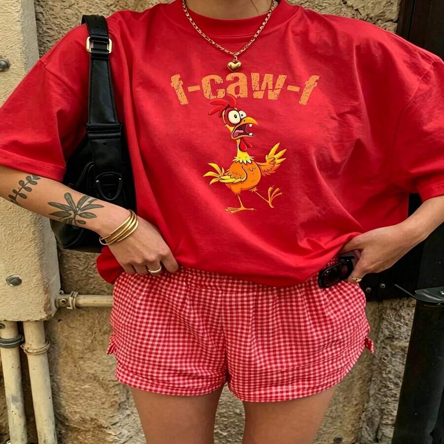 Cute Daily Casual Graphic T-Shirt 100% Cotton Oversized Soft Breathable Casual Crewneck Short Sleeve Top Red Checkered Shorts Street Style Fashion Lovers Casual Wearers Daily Outfit Enthusiasts Gift Givers - 紅色 - 查看 1