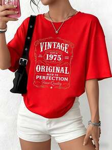 100% Cotton. The Print Celebrates The Vintage Spirit Of 1975 With A Message Of Authenticity And Perfection That Evokes Classic Elegance. Women's 100% Cotton T-Shirt With A Retro Look And High Quality, Ideal For Casual Days. Women's Simple Solid Color T-Shirt, Loose And Slim Fit Casual Short Sleeve - 紅色的 - 查看 1