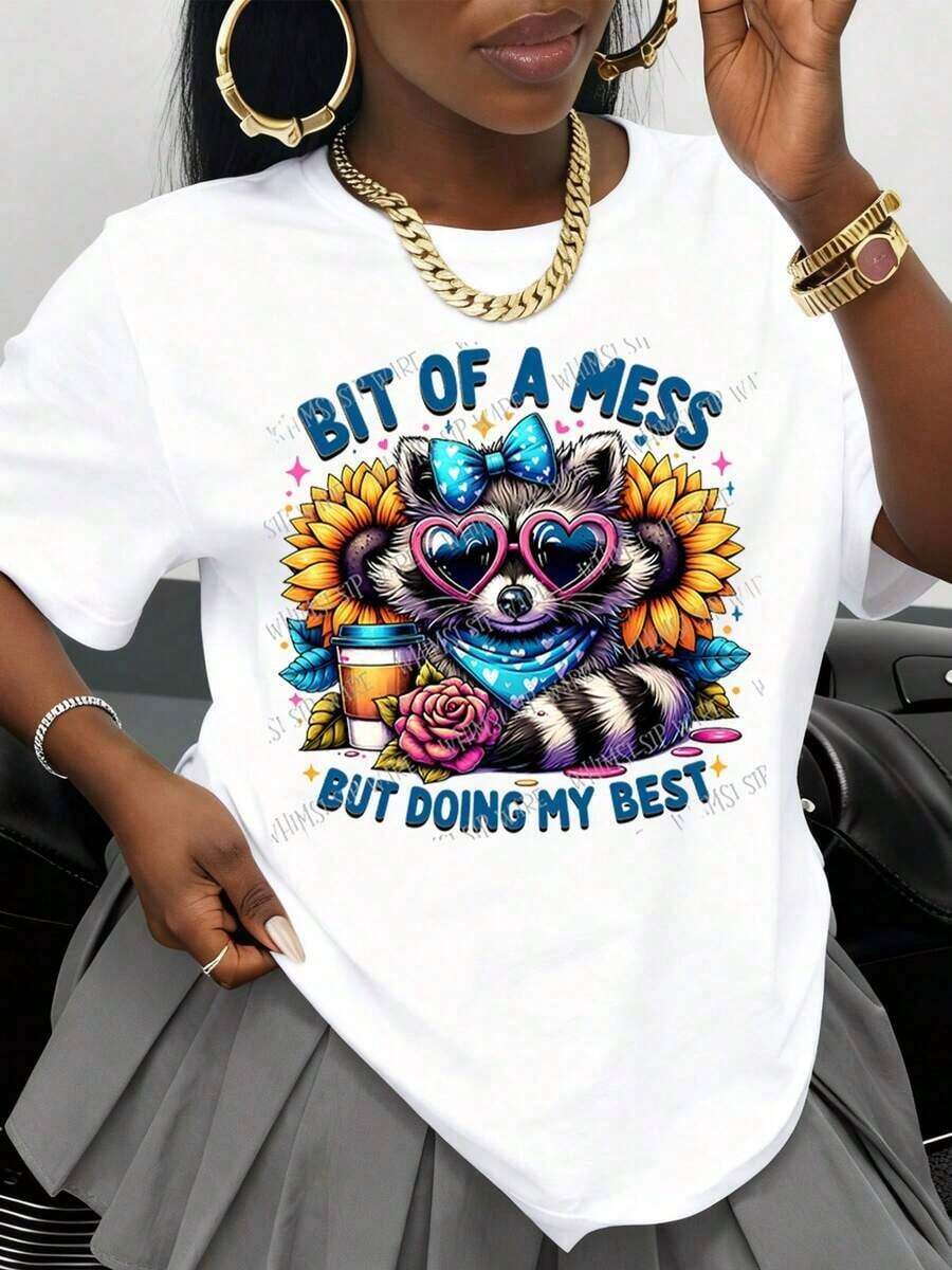 Adorable Raccoon T-Shirt, White, A Little Messy But Doing My Best, Graphic Print For Casual Wear And Everyday Outfits, Women's Blouses - 白色 - 查看 1
