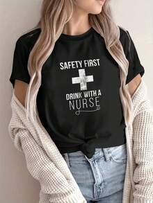 A Women's Printed Short-Sleeved T-Shirt, Suitable For Halloween, Thanksgiving, Christmas Outfits, Holiday Gifts, Casual Holiday Wear, A Stylish And Comfortable Printed T-Shirt. - 黑色 - 查看 1